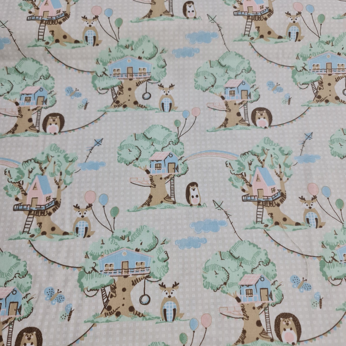 Bichinhos Silvestres Casita del Arbol