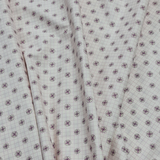 Tela cuadriculada rosa con flor un día de picnic del altillo de los duendes