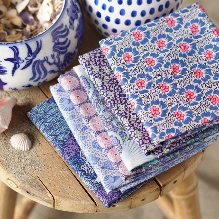 Tela Tilda Cotton Beach conchas moradas