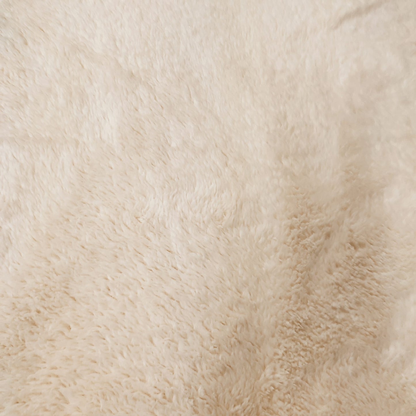 Sherpa color gris y crudo