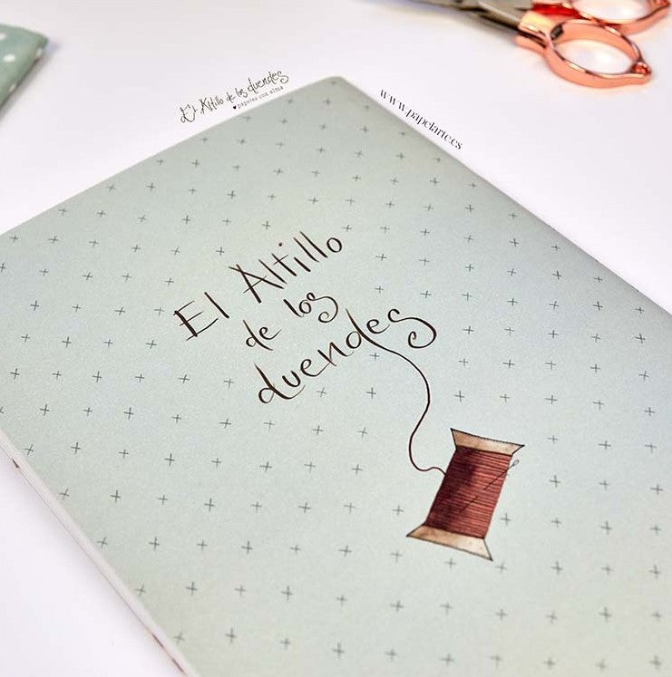 Libreta de apuntes de costura de Ofelia