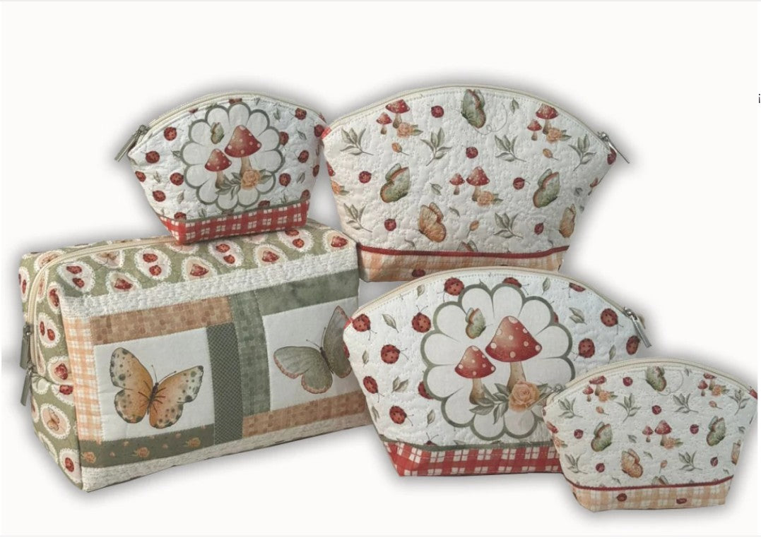 KIT PANEL JARDIN 5 NECESERES FUXICOS