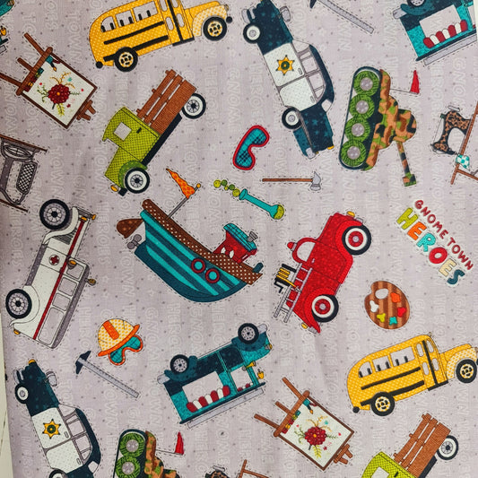 Tela de algodón infantil vehiculos  "gnome town heroes"
