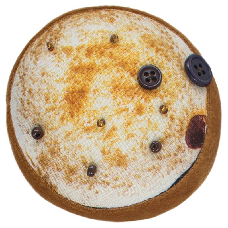 Porta alfileres con forma de donut